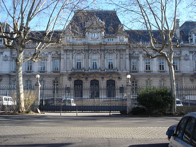 Préfecture de Lyon  système de rendezvous pour le service des